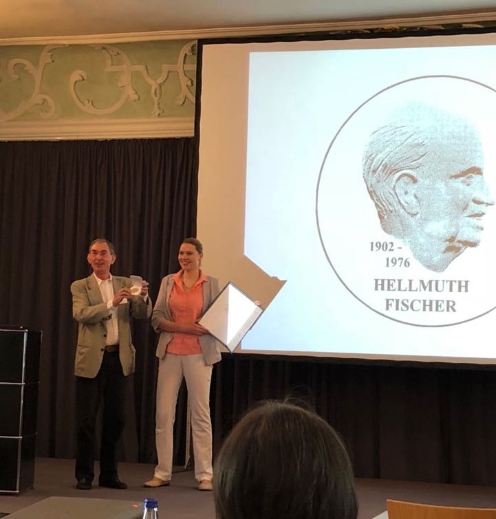 Kristina Tschulik receives Hellmuth-Fischer medal
